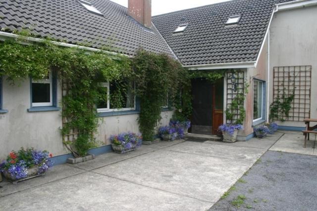 Portarra Lodge Guesthouse Moycullen Экстерьер фото